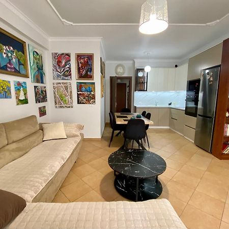 Stay At An Artist'S Place! Tiranë Ngoại thất bức ảnh